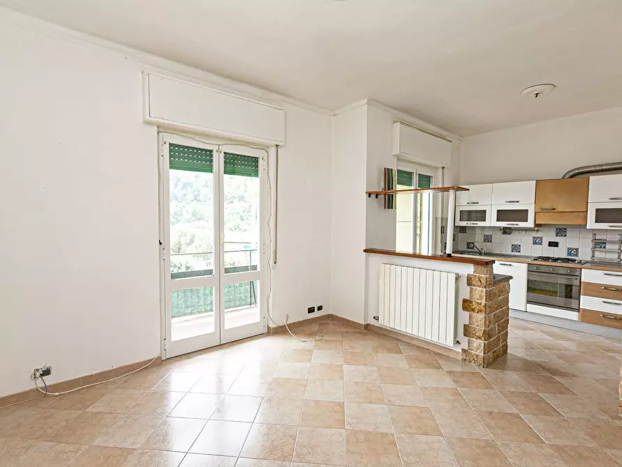 Immagine 5 di Trilocale in vendita  in Via Manlio Chiocchetti 23 a Serra Riccò