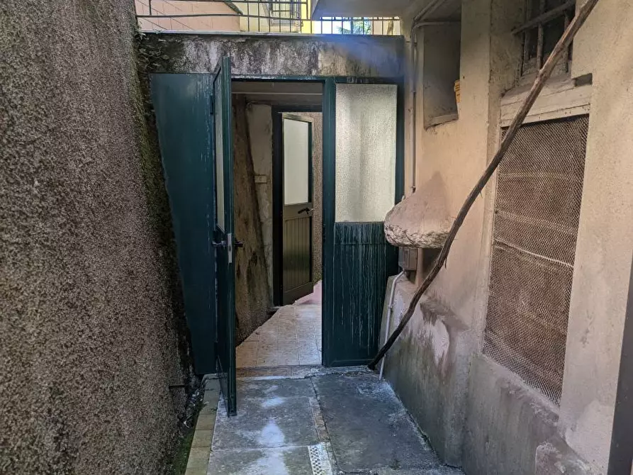 Immagine 23 di Trilocale in vendita  in Via Martiri della Libertà 18 a Campomorone