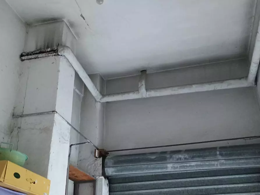 Immagine 12 di Magazzino in vendita  in Via martiri della libertà 256 a Campomorone