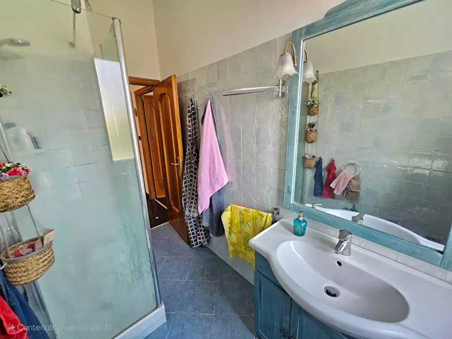 Immagine 31 di Quadrilocale in vendita  in Via Campomorone 105 a Genova