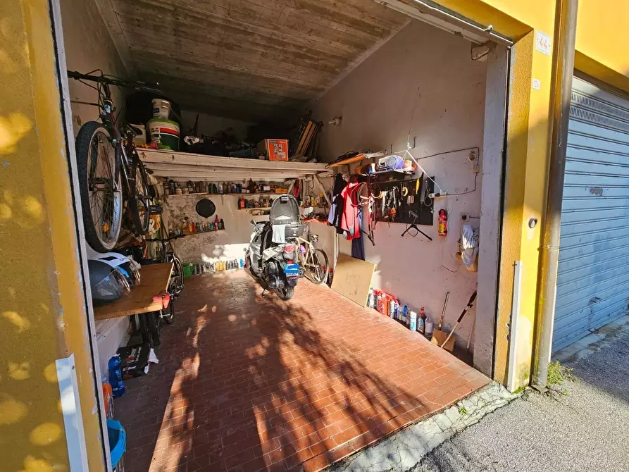 Immagine 11 di Garage in vendita  in Via Antonio Gavino 44 R a Campomorone