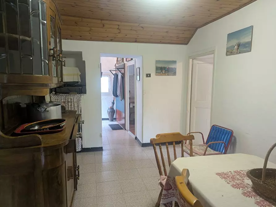 Immagine 7 di Quadrilocale in vendita  in Via Fiume 187 a Mignanego