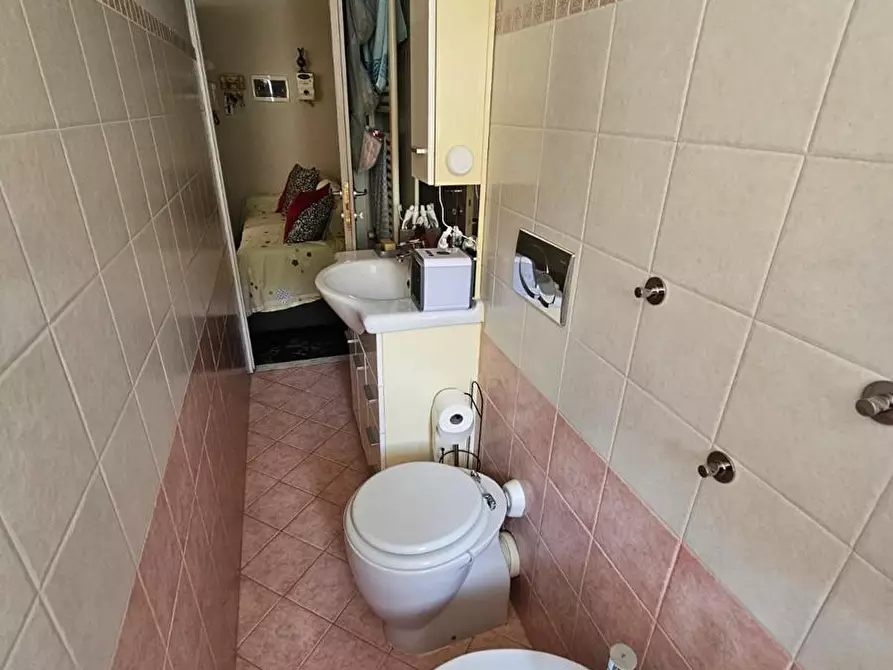 Immagine 20 di Trilocale in vendita  in Via Orazio Brignola 3 a Mignanego