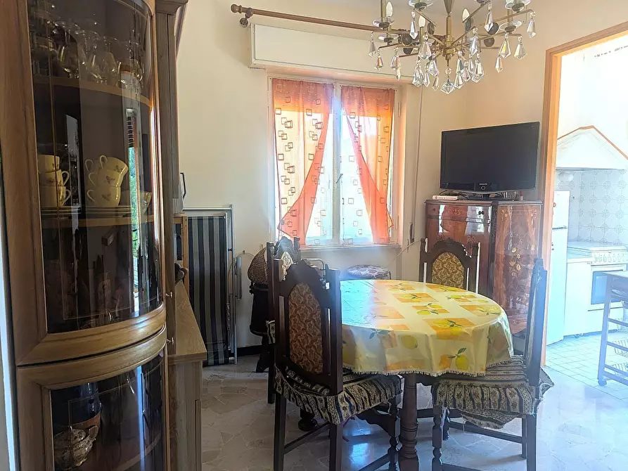 Immagine 11 di Trilocale in vendita  in Via XXV Aprile 28 a Mignanego