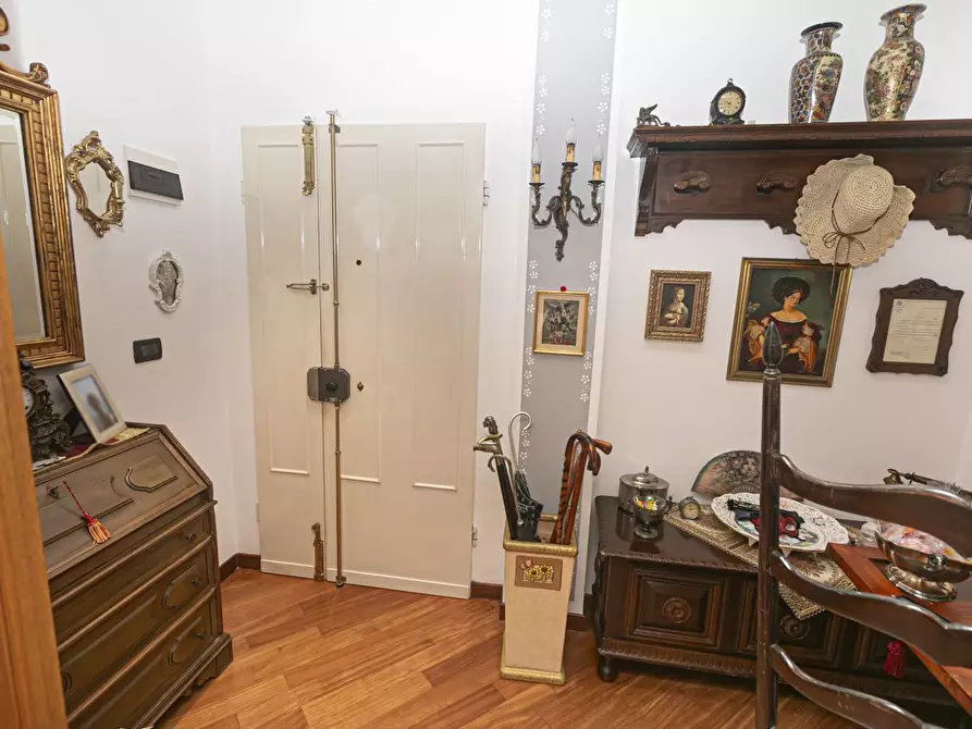 Immagine 31 di Trilocale in vendita  in Via Clemente Rebora 11 a Campomorone