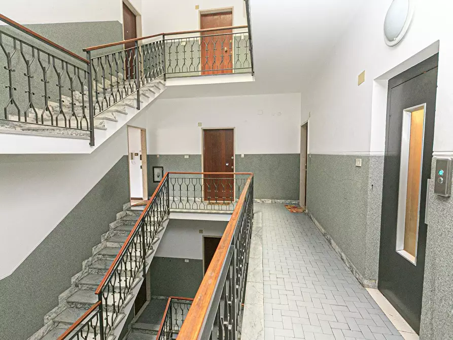 Immagine 30 di Trilocale in vendita  in Via Alcide De Gasperi 44 a Campomorone