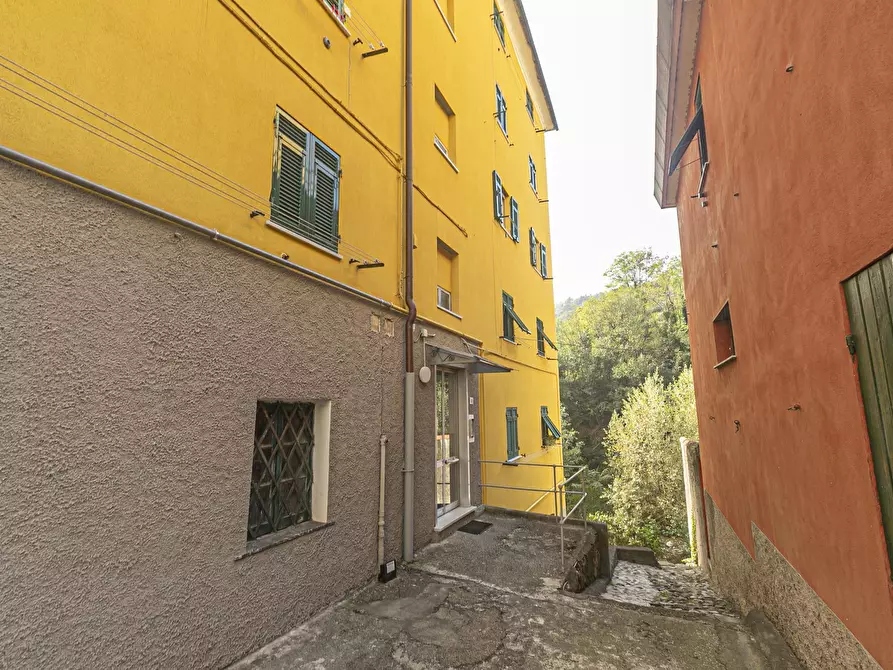 Immagine 20 di Quadrilocale in vendita  in Via Martiri della Libertà 91 a Campomorone