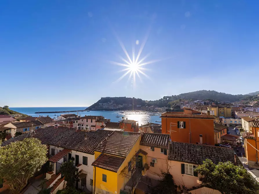 Immagine 11 di Bilocale in vendita  a Monte Argentario