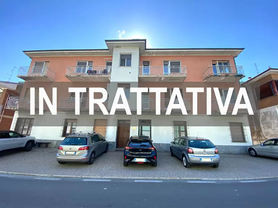 Immagine 1 di Trilocale in vendita  in SP661 16 a Monchiero