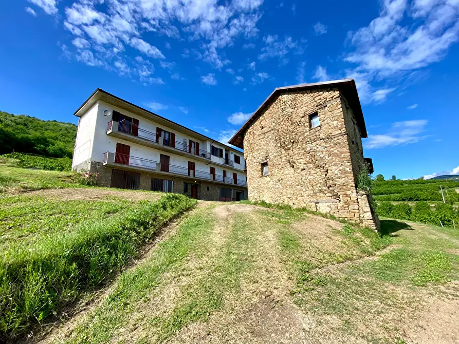 Immagine 4 di Rustico / casale in vendita  in Frazione Robertiero 14 a Gorzegno