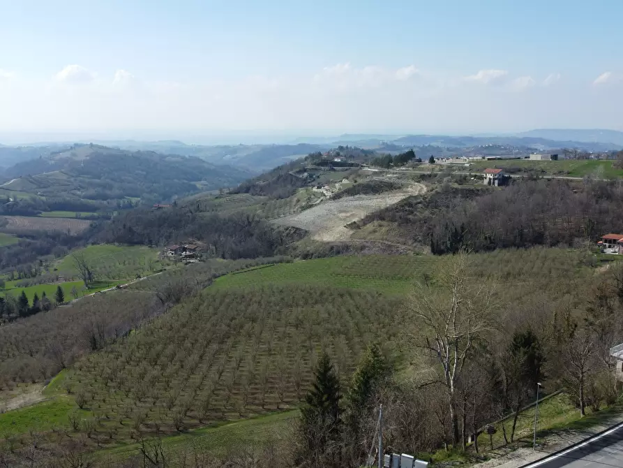 Immagine 22 di Villa in vendita  in via bricco broncio a Serravalle Langhe