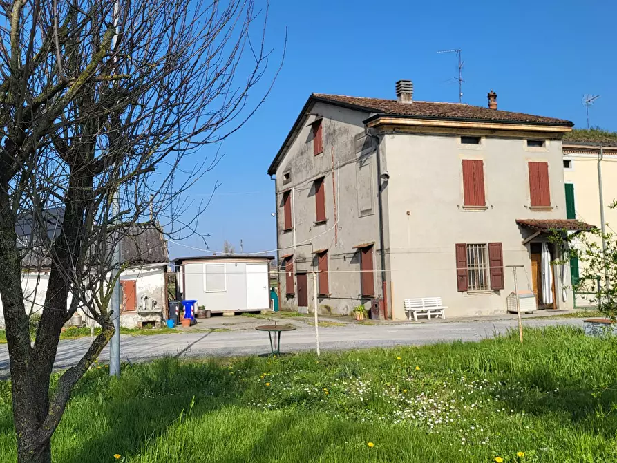 Immagine 5 di Porzione di casa in vendita  in Strada Provinciale per Soragna 17 a San Secondo Parmense