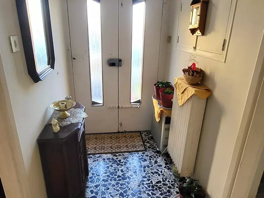 Immagine 4 di Appartamento in vendita  a Ostra