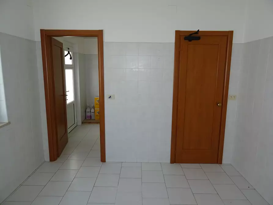 Immagine 26 di Appartamento in vendita  a Ostra