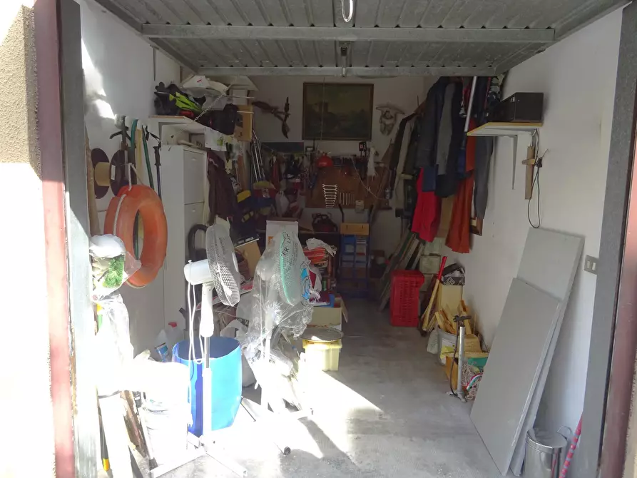 Immagine 17 di Trilocale in vendita  a Senigallia