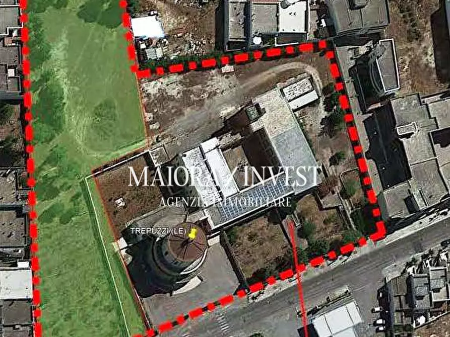 Immagine 1 di Palazzo in vendita  a Trepuzzi