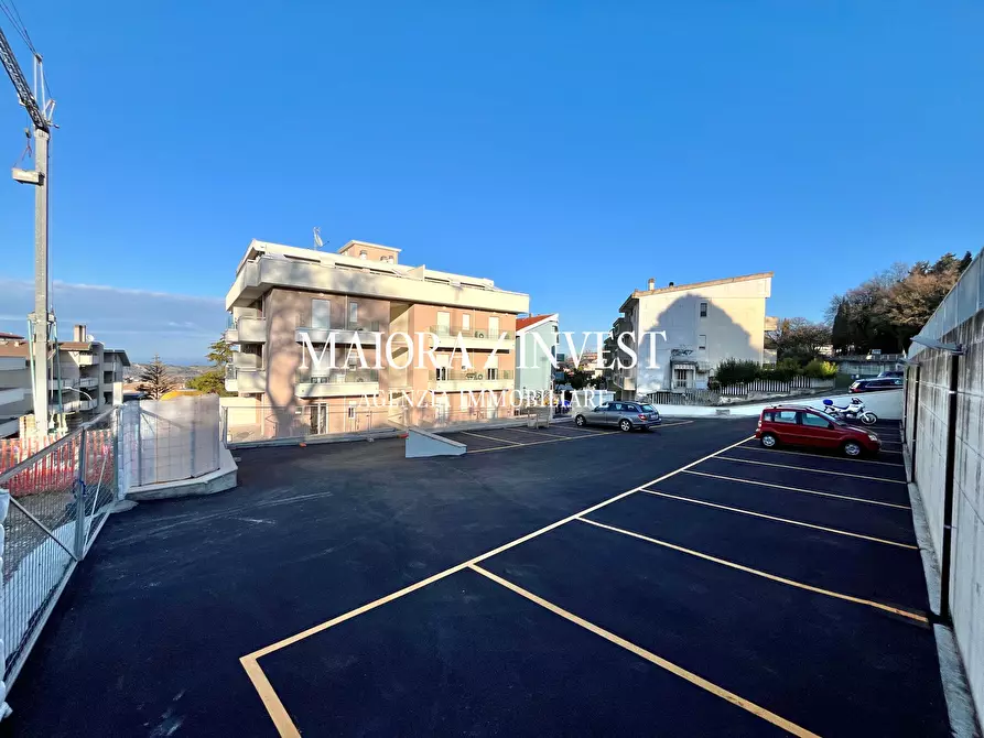 Immagine 19 di Trilocale in vendita  a Acquaviva Picena