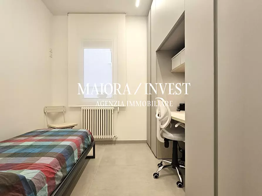 Immagine 11 di Trilocale in vendita  in Via G. Battista Grassi a San Benedetto Del Tronto