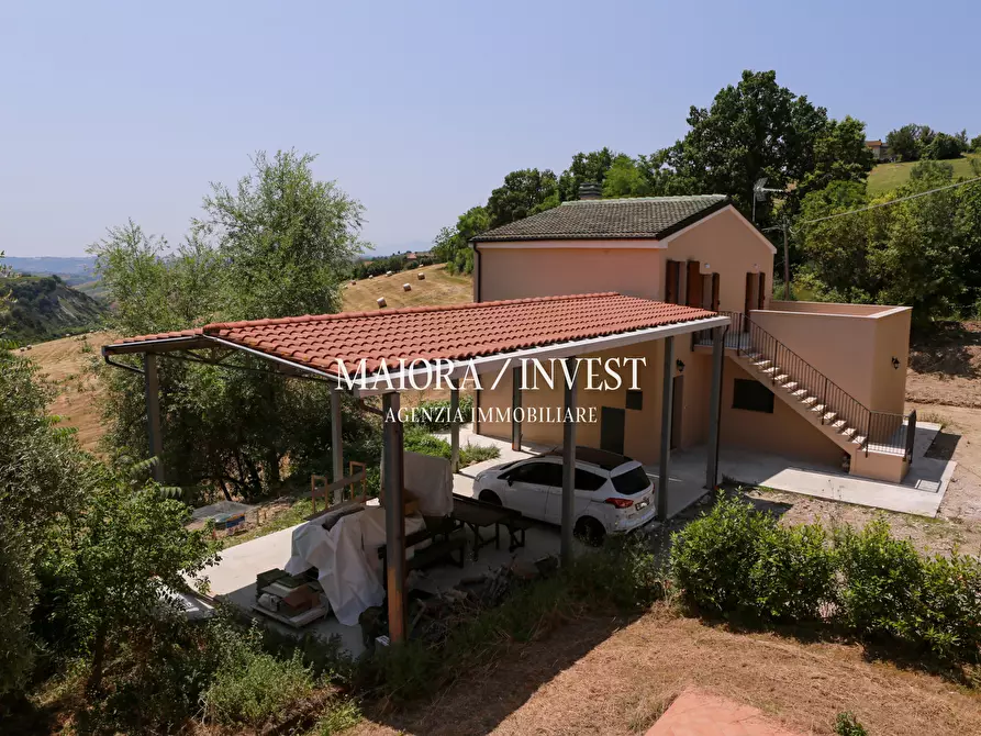 Immagine 27 di Rustico / casale in vendita  in Contrada Ciafone a Offida