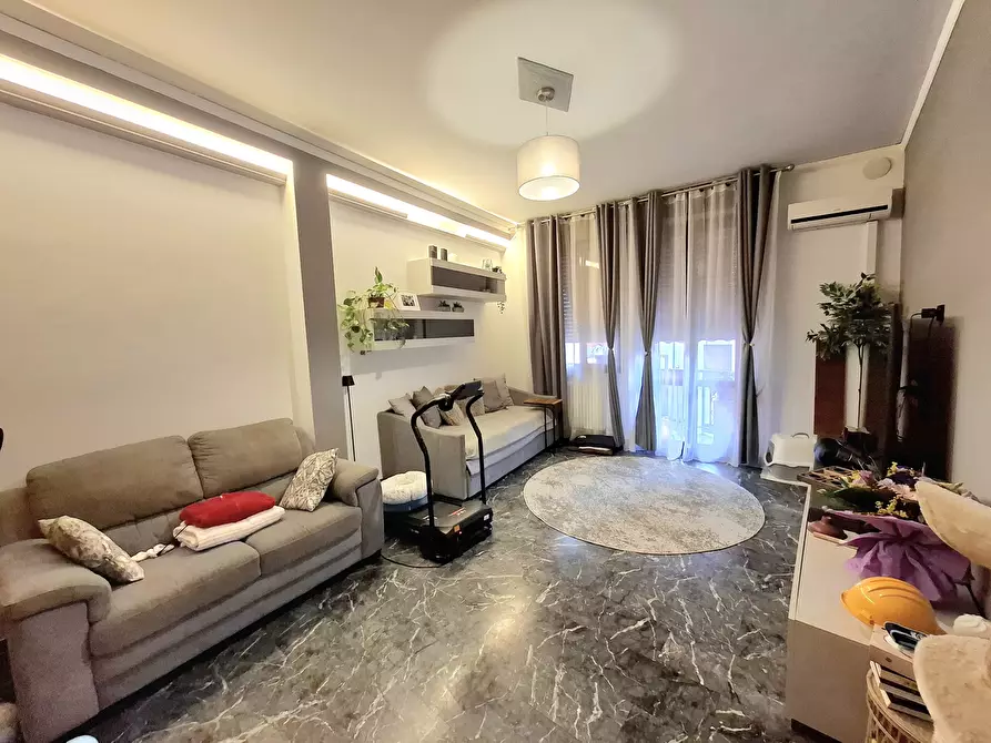 Immagine 3 di Trilocale in vendita  in Via Giosuè Carducci 53 a Rovigo