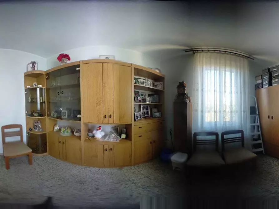 Immagine 36 di Rustico / casale in vendita  a Loreto Aprutino