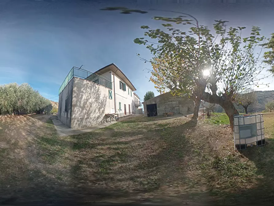 Immagine 67 di Trilocale in vendita  a Pineto