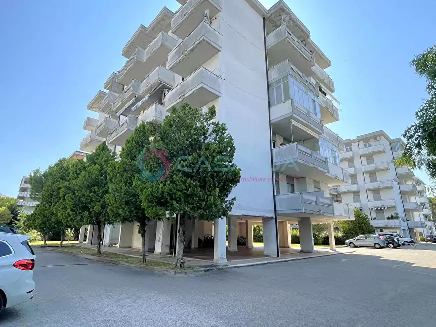 Immagine 1 di Quadrilocale in vendita  a Silvi