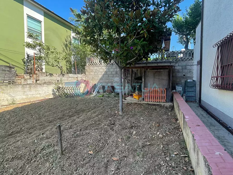 Immagine 40 di Casa indipendente in vendita  a Silvi