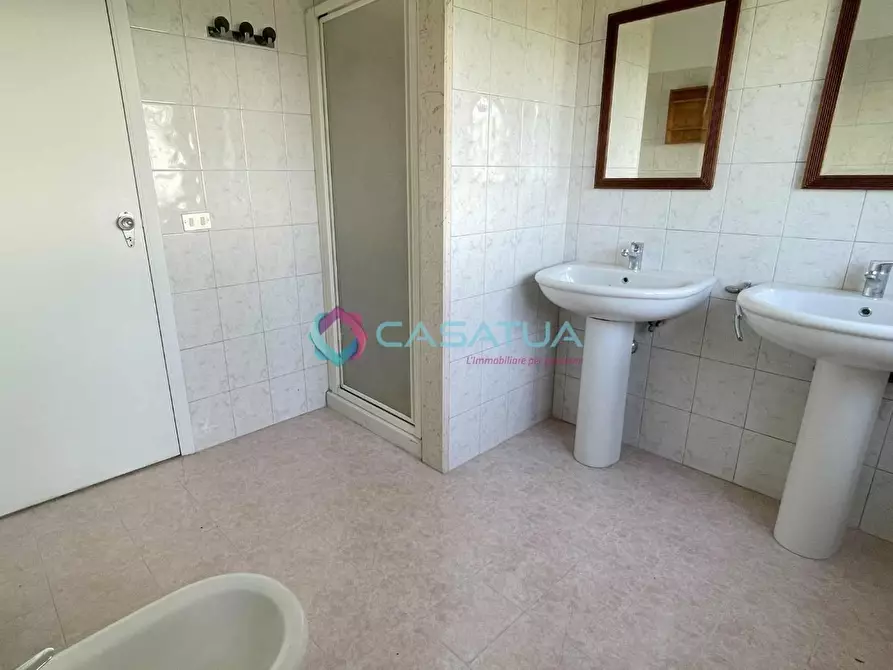 Immagine 35 di Casa indipendente in vendita  a Silvi