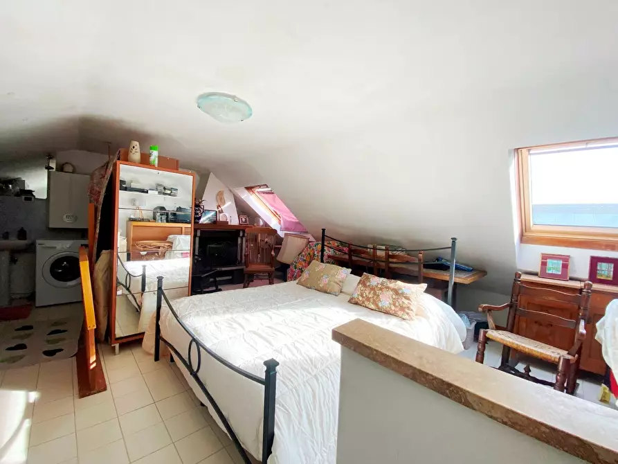 Immagine 17 di Villetta a schiera in vendita  in Viale Malaspina 65 a Fosdinovo