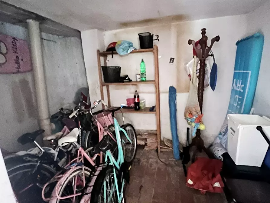 Immagine 26 di Attico in affitto  in Via Palmiro Togliatti 13 a Ortonovo