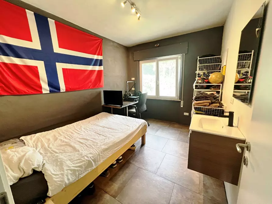 Immagine 9 di Casa indipendente in vendita  in Via C. A. Fabbricotti 68 a Ameglia