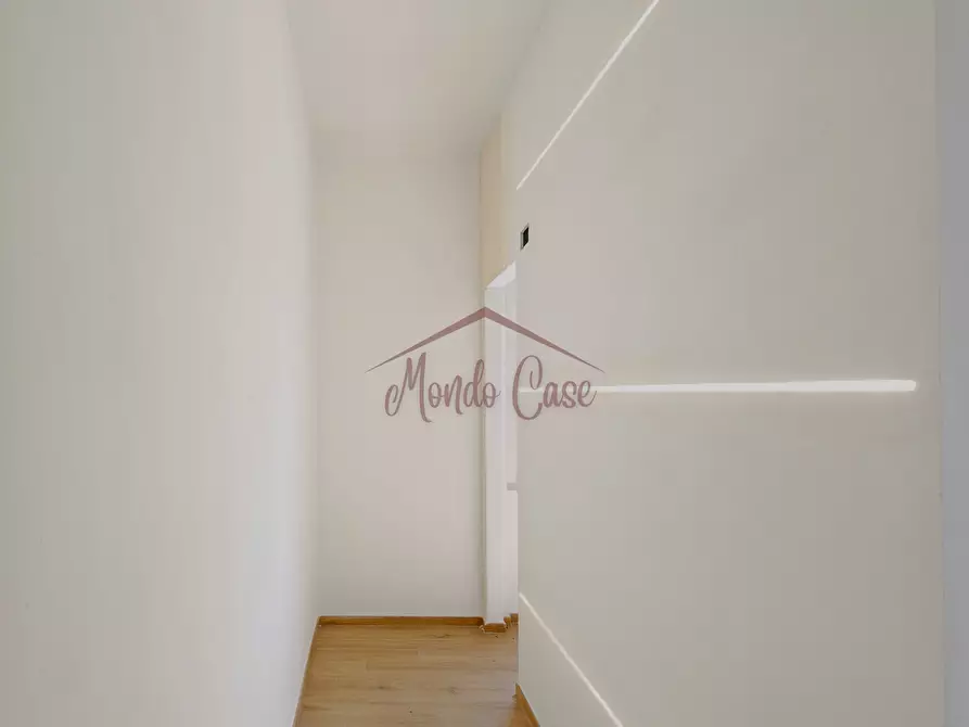 Immagine 39 di Porzione di casa in vendita  in Via dei Molini 148 a Sarzana