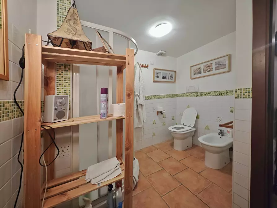 Immagine 28 di Porzione di casa in vendita  in Via Pretura 10 a Ameglia