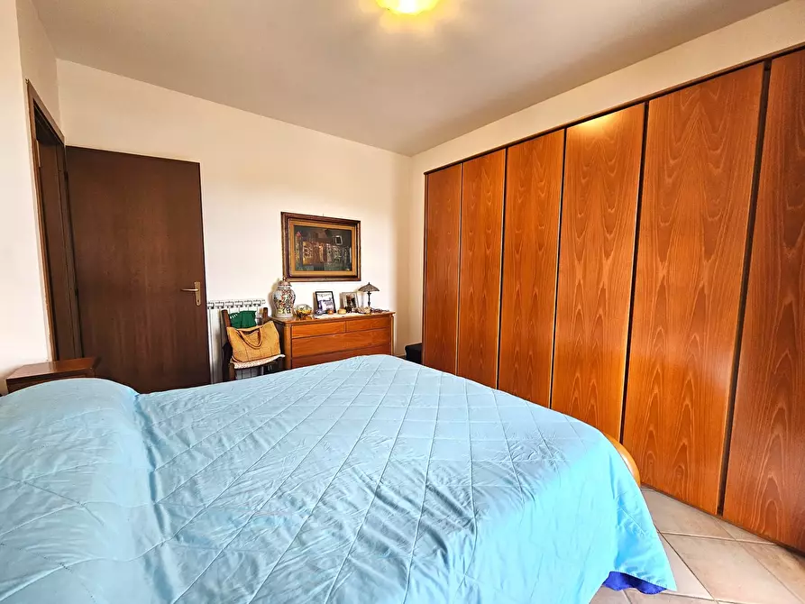 Immagine 14 di Quadrilocale in vendita  in Viale Malaspina 47 a Fosdinovo