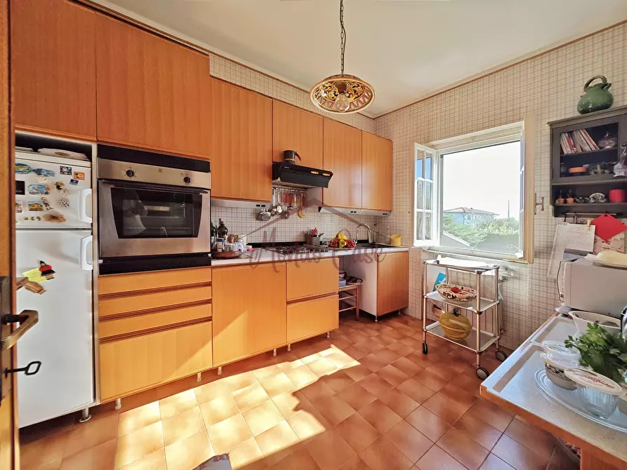 Immagine 33 di Villa in vendita  in Via Forano 9 a Ameglia