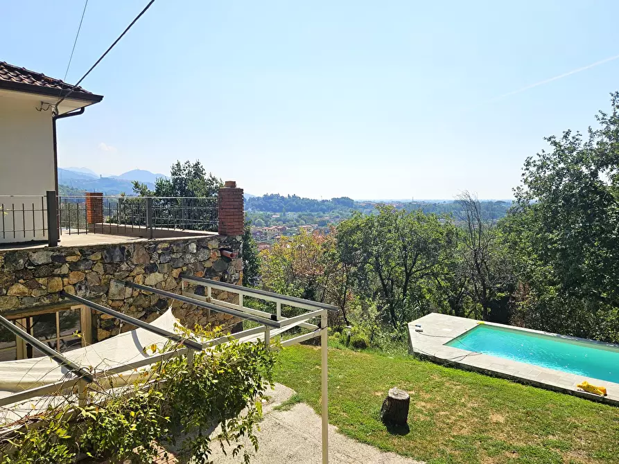 Immagine 4 di Villa in vendita  in Via Luparello 5 a Sarzana