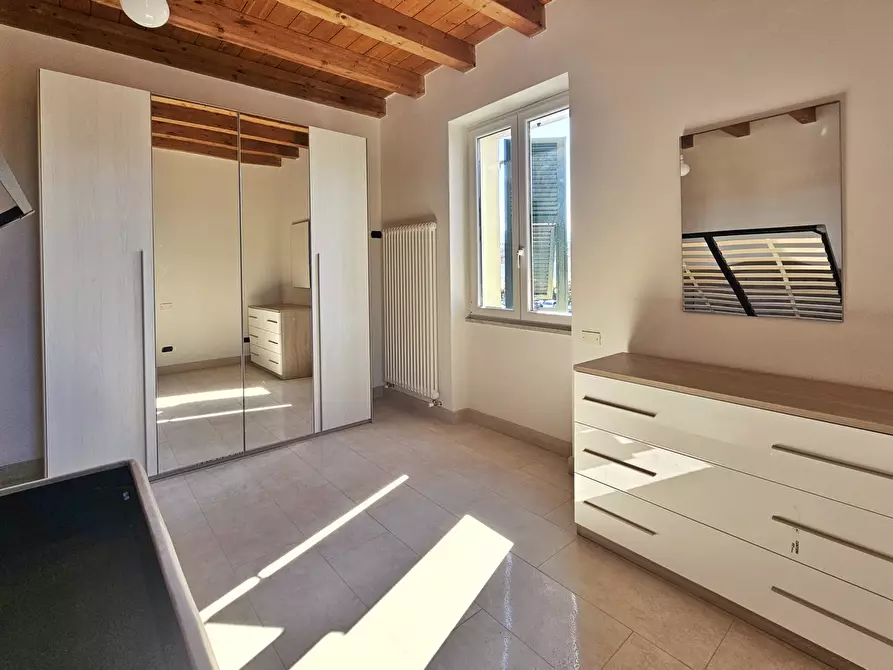 Immagine 14 di Quadrilocale in vendita  in Via Cisa 95 a Sarzana