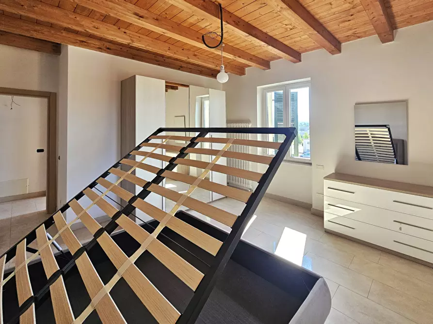 Immagine 13 di Quadrilocale in vendita  in Via Cisa 95 a Sarzana