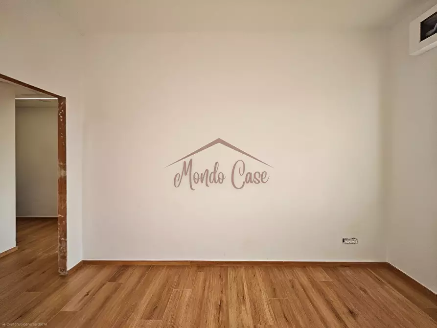 Immagine 17 di Porzione di casa in vendita  in Via dei Molini 148 a Sarzana