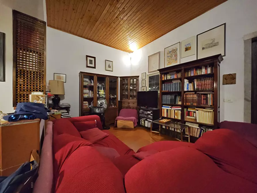 Immagine 10 di Quadrilocale in vendita  in Via Cigala a Sarzana