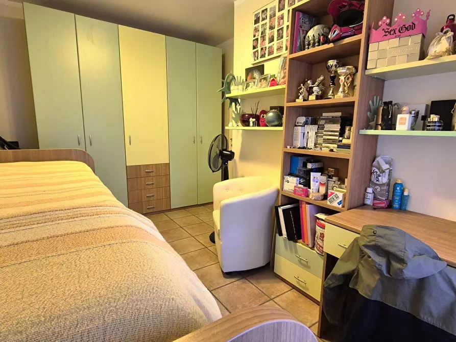 Immagine 28 di Trilocale in vendita  in Via dei Molini 139 a Sarzana