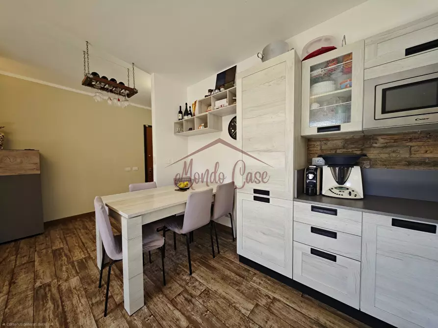 Immagine 20 di Pentalocale in vendita  in Via Socrate Benacci 29 a Sarzana