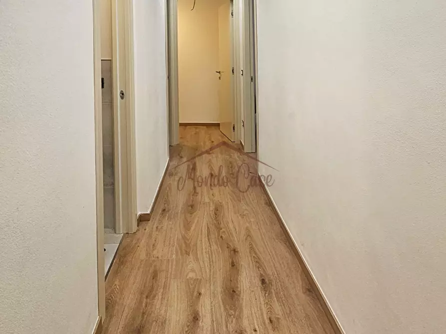 Immagine 14 di Trilocale in vendita  in Piazza Giacomo Matteotti 29 a Sarzana