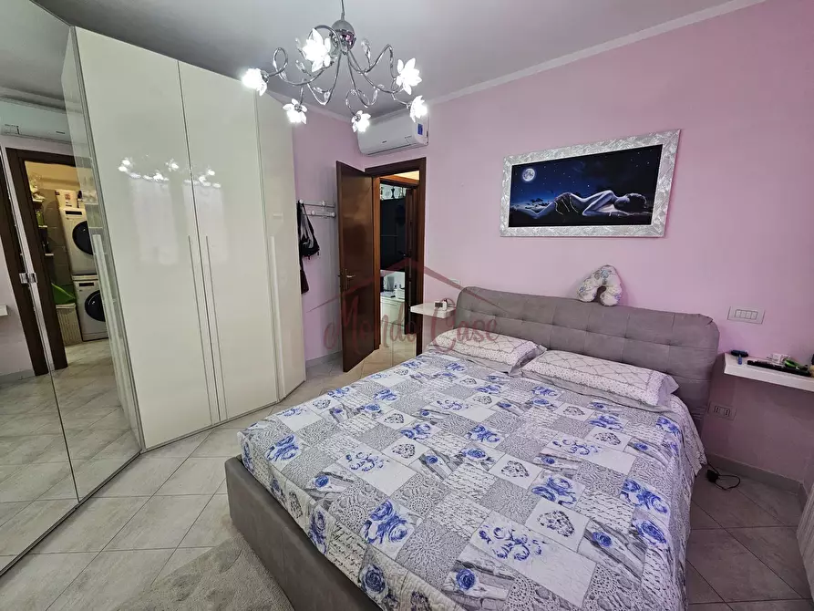 Immagine 11 di Bilocale in vendita  in Via Antonio Gramsci 27 a Ortonovo