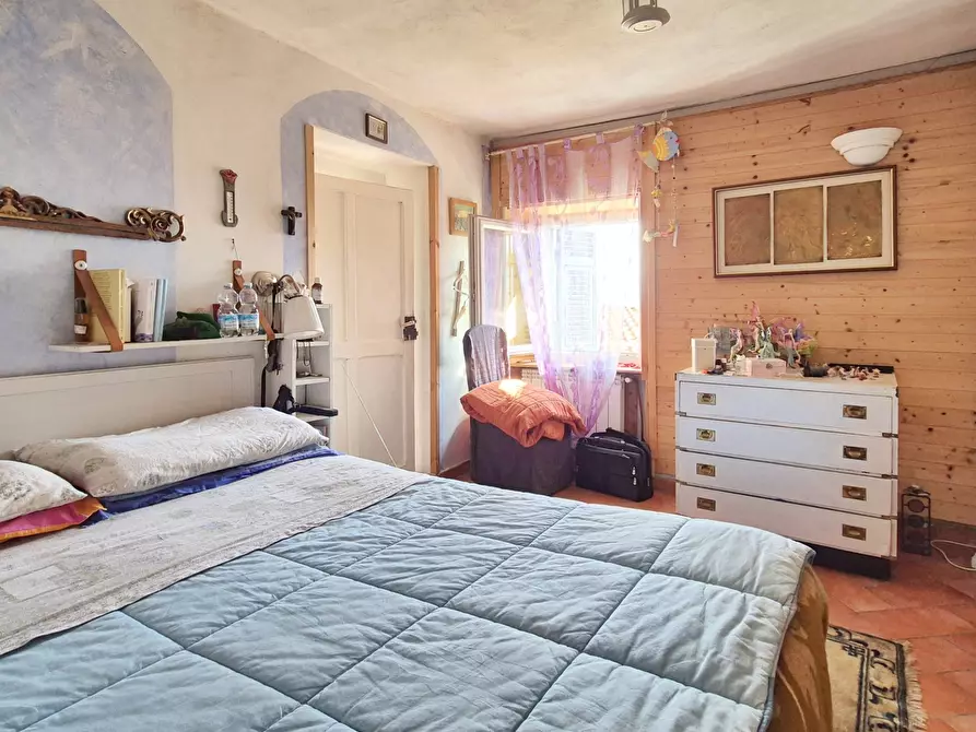 Immagine 18 di Terratetto in vendita  in Via Collo 13 a Fosdinovo