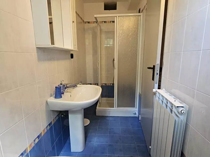 Immagine 46 di Villa in vendita  a Sarzana