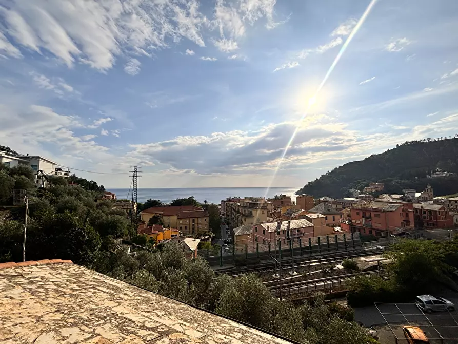 Immagine 3 di Pentalocale in vendita  in Via Risorgimento 13 a Bonassola