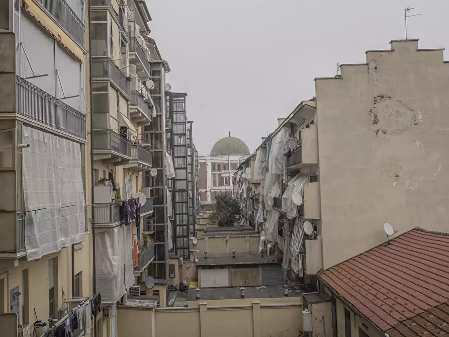 Immagine 31 di Trilocale in vendita  in Corso Novara 17 a Torino