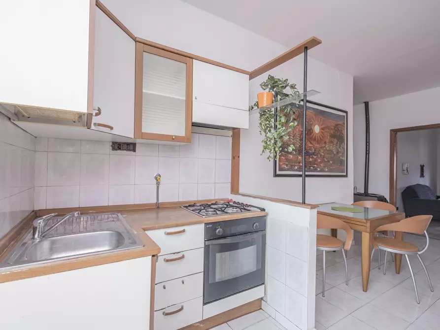 Immagine 10 di Attico in vendita  in Via Monte Nero 4 a Torino